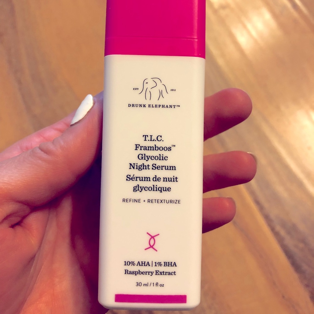 T.L.C Framboos Glycolic Night Serum